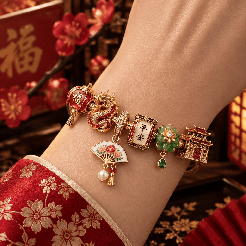 CHCHG Gold Charm Bracelet Set PTT